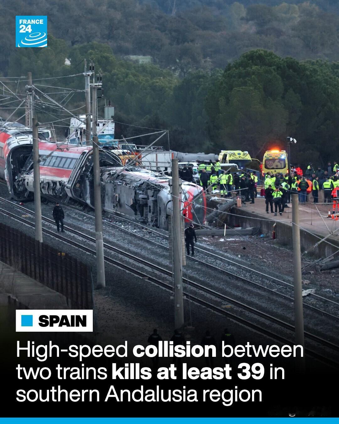 昨夜，西班牙安达卢西亚发生一起严重事故，两辆高速列车脱轨相撞。救援人员持续从损毁