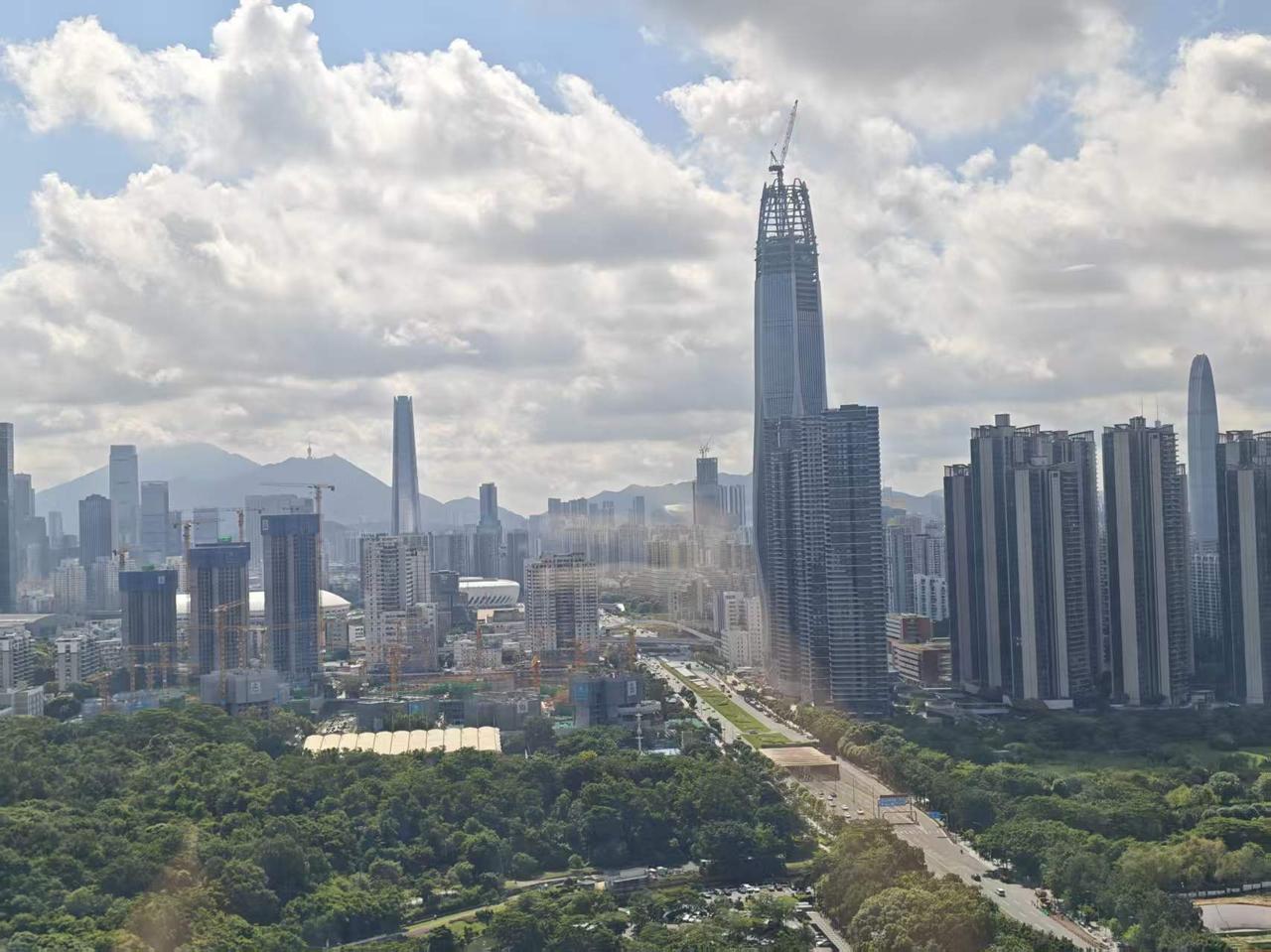 发现没？2026年1-5月深圳市外贸货物进出口总额2.31万亿中有73.2%都是