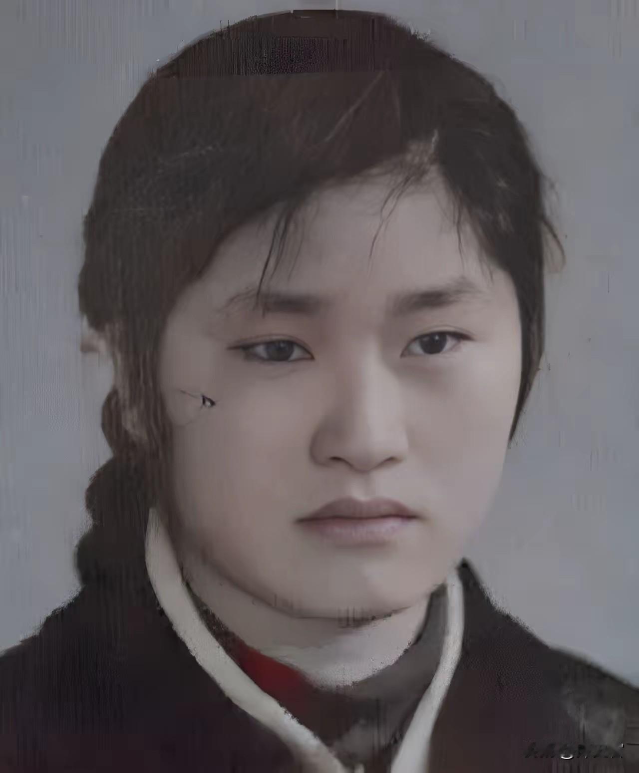 1973年,这名河南初二的女生因为英语试卷背面写了一句“我是中国人,何必学外文”