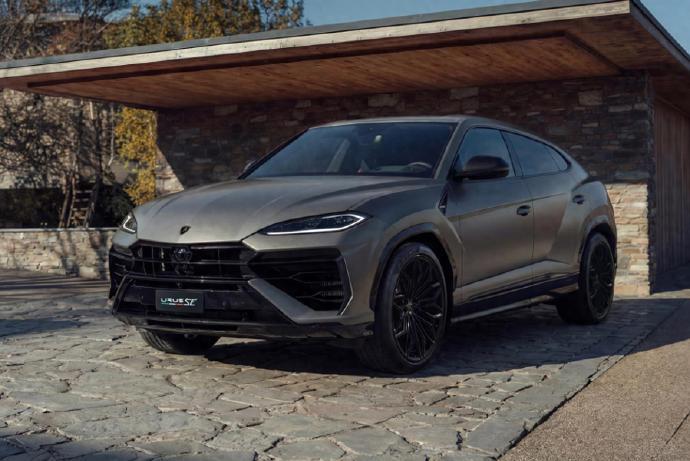 2026款兰博基尼UrusSE的官方图片正式发布啦！这款车悬挂着兰博基尼