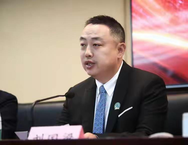8月29日刘国梁参加国际乒联会议，谣言应该止步了吧？前不久网上谣言说刘国