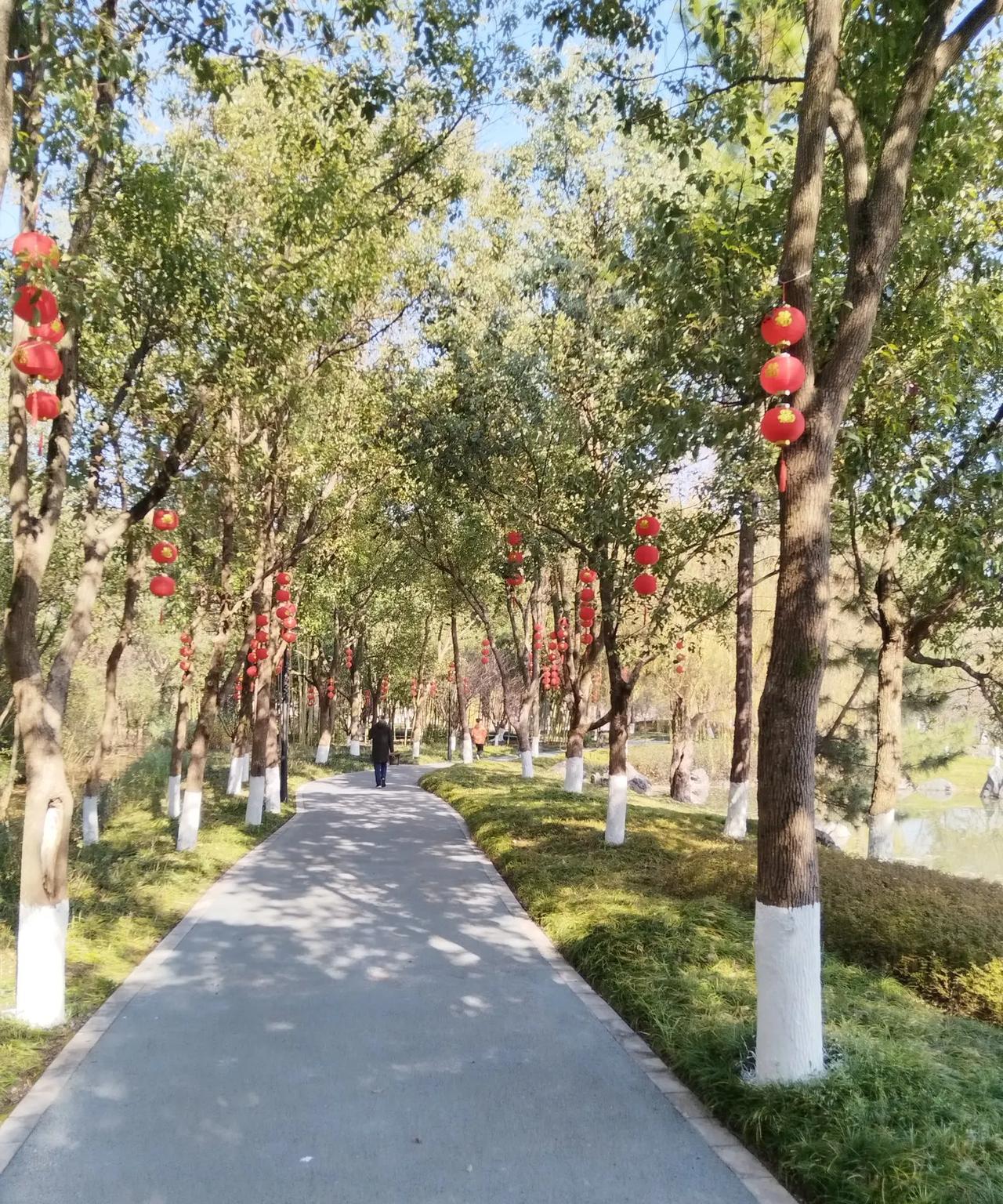 你有没有想过，我们这一生，到底是在追什么？房子、车子、孩子、工资、身份、尊重？