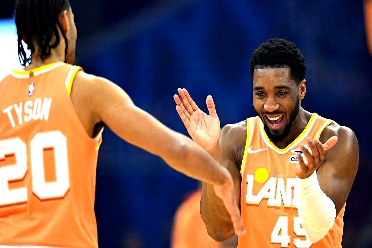 谁能想到，被全网嘲讽的哈登，竟用一场球彻底点燃了更衣室里的菜鸟。最后32秒