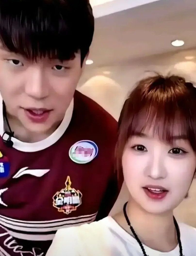 目前来看，杨瀚森还剩下3个出路：第一个：从现在起，请一个私人教练，每天晚上加