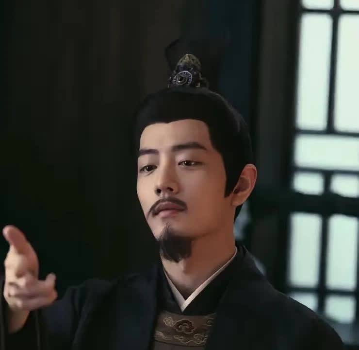 肖战被骂势利和不懂感恩，你们觉得，他冤吗？肖战，不愧是内娱的顶流，不过改