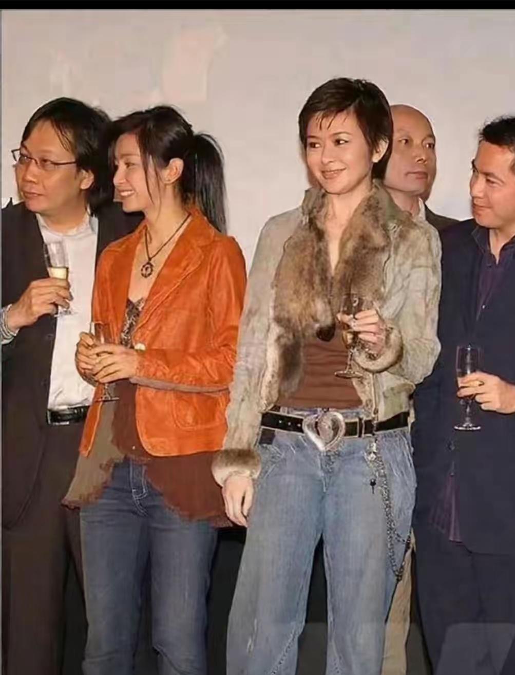 葛优太低调了，好像无所事事一样。