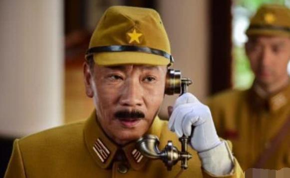 二战日军大佐能力不容小觑。从权力看，日本军衔分将、佐、尉三级，大佐是佐级最高，相