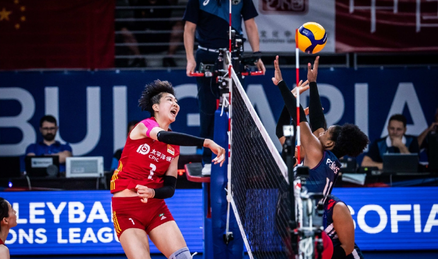 中国女排3-0多米尼加，球员评分如下1，吴梦洁（95分）进攻线路分配非常清