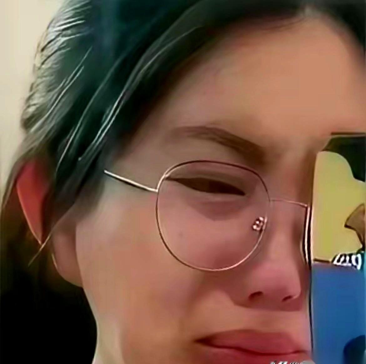 广东惠州，一个姑娘嫌手机旧，张口跟男友要一万八千五。手机提示音响了，18500