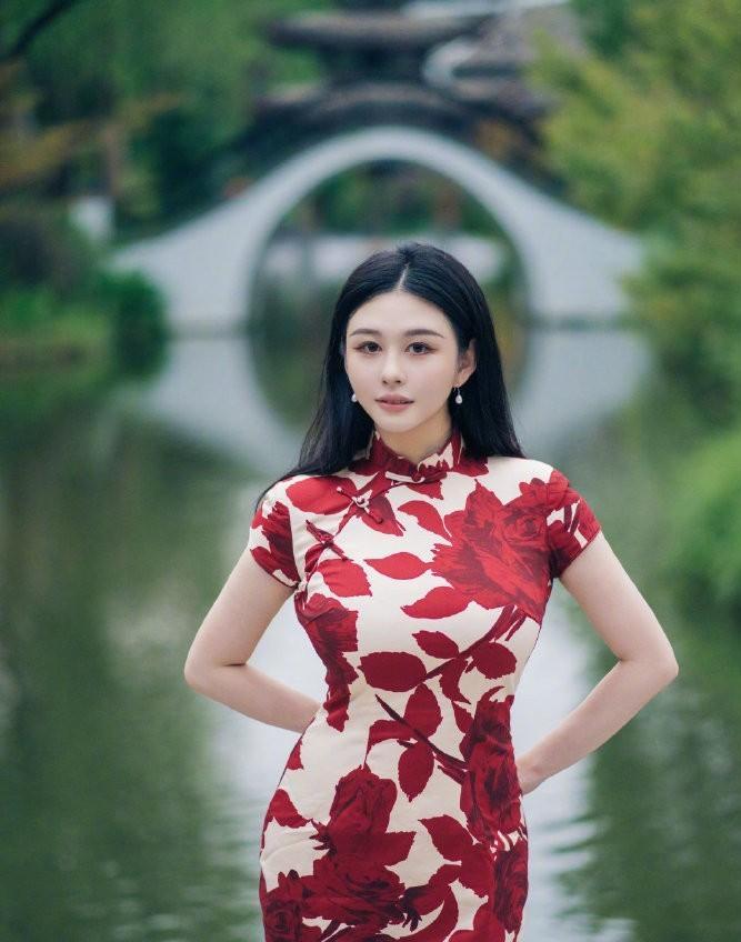 邱淑贞女儿沈月拒了全部追求者，没心动绝不将就，理想型要像林志颖或金城武​
