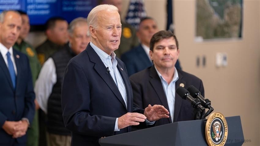 蛰伏8个月，拜登携“中国牌”杀回舆论场！一场新旧路线的恶斗正在美国上演卸任后