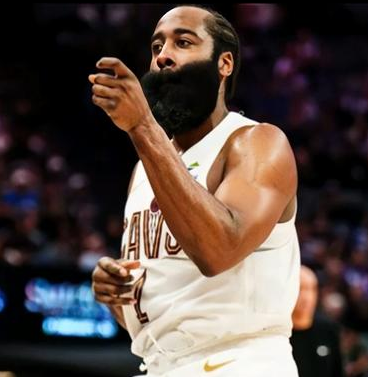 登哥你走吧！哈登18分5失误，骑士惨败热火。NBA常规赛，骑士主场迎战热火，这场