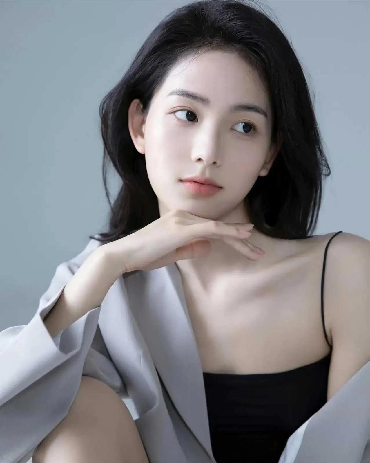 女生最好的状态，是干净如初，温柔入骨。