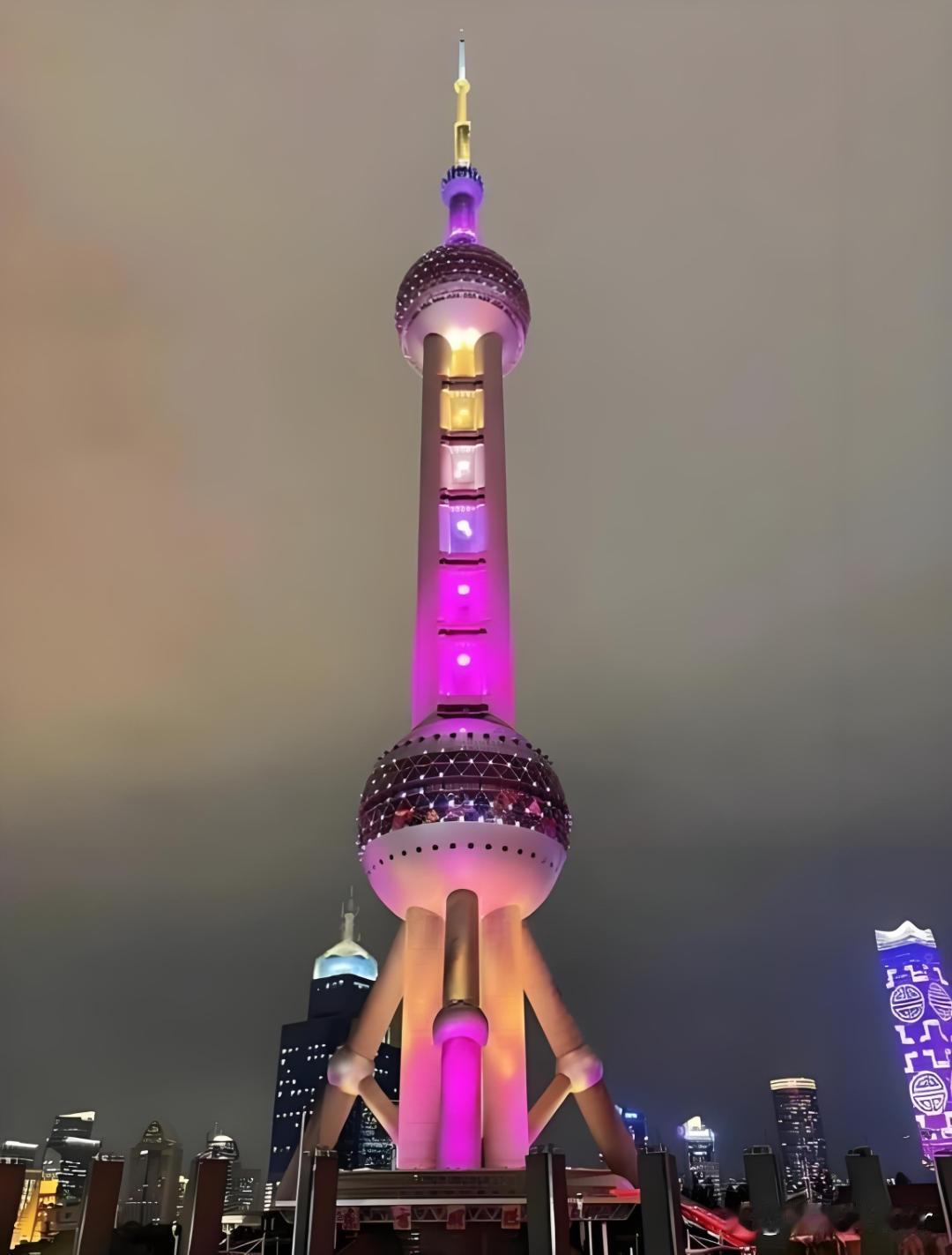 中国完全不在地震带的10个省市第一名：上海第二名：重庆第三名：河