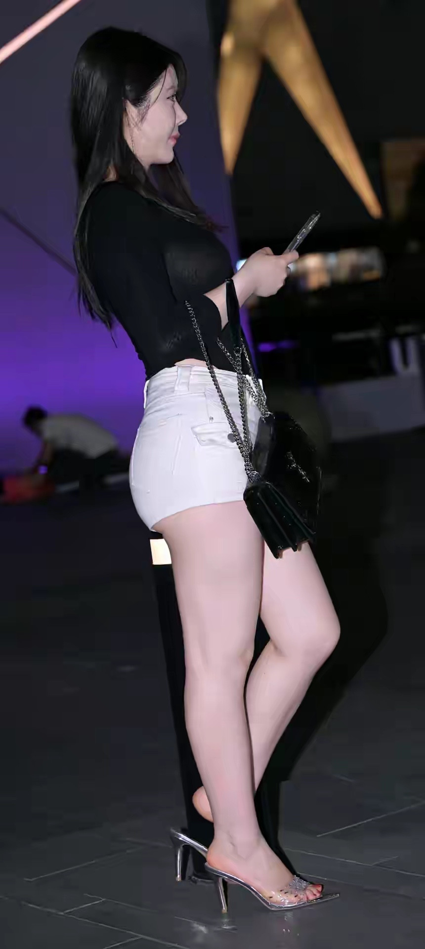 街拍短裤套装黑色蕾丝美女