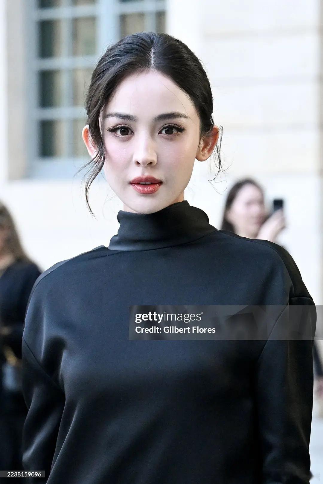 娜扎巴黎时装周G社生图真美成神了！​​​