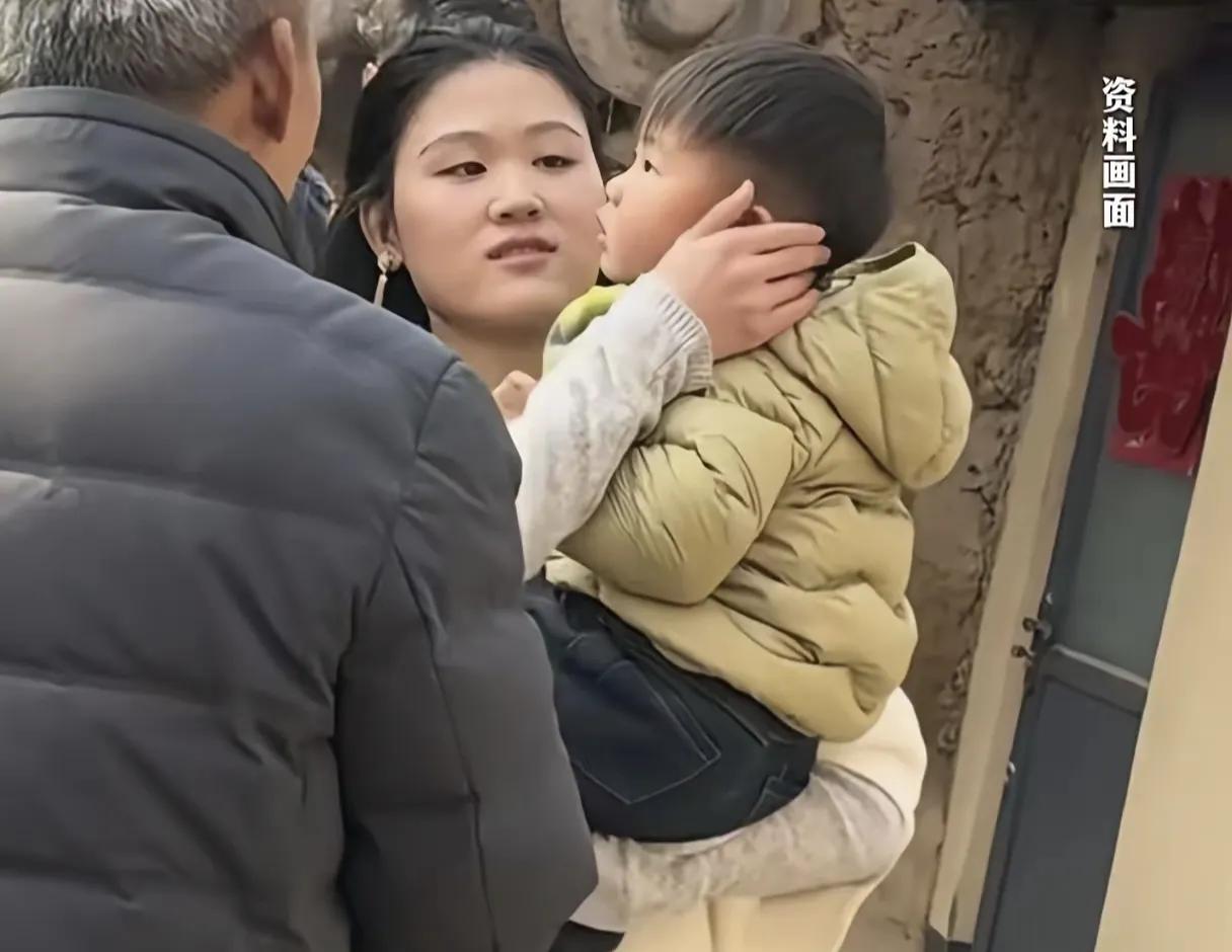 嘴巴甜点，啥都有了，大衣哥朱之文儿媳妇陈萌，绝对是个聪明的人说起朱之文家那位