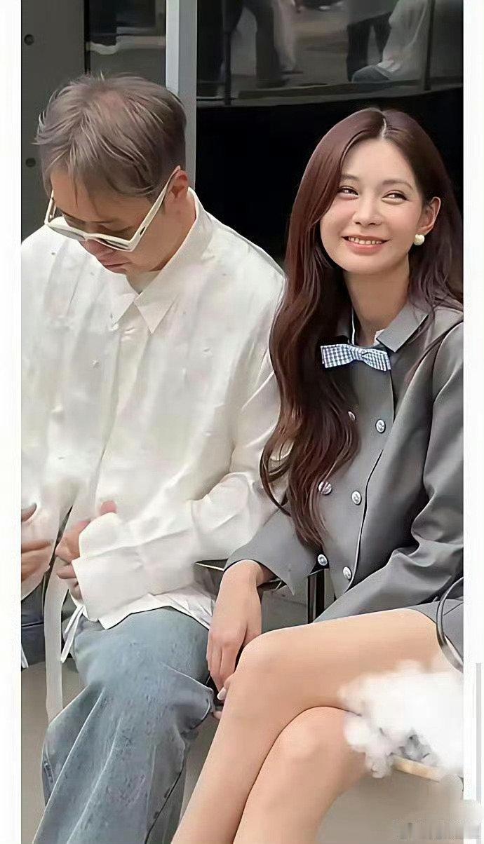 杜海涛竟然长这样了，沈梦辰对他是真爱啊！要是别的估计都分手好几个了！​