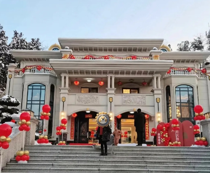 历时6个月，终于​给两个儿子建好了一栋双拼​累到头发白了一圈，体重掉了15斤