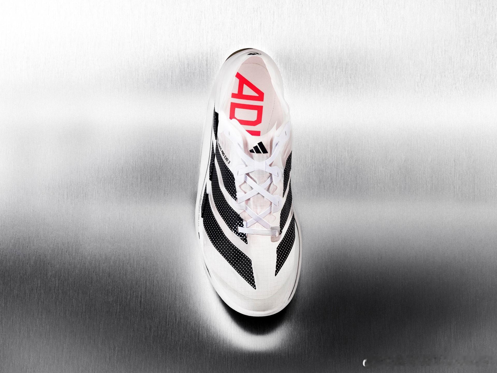 阿迪达斯助人类马拉松首次破二1小时59分30秒！！！人类马拉松的极限被打破！！