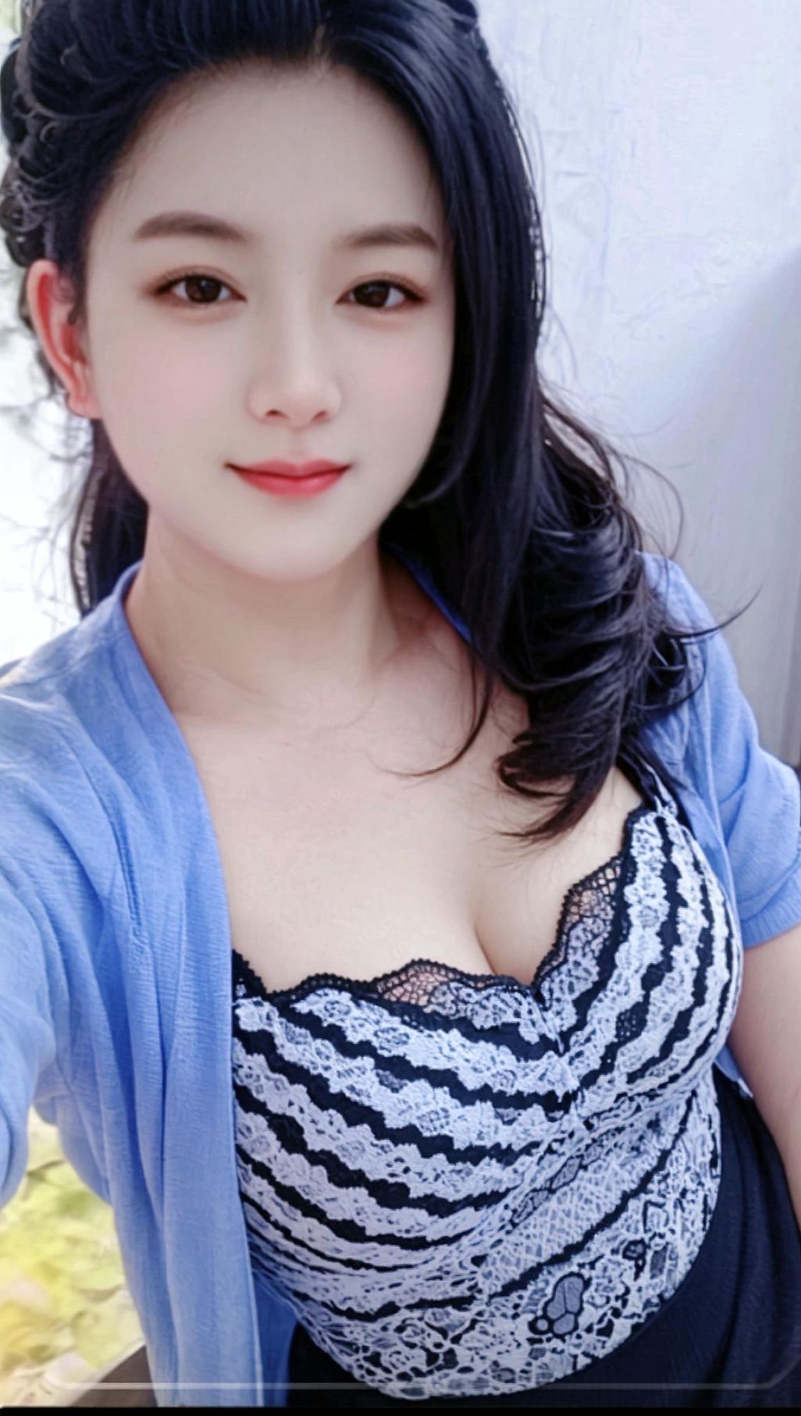 AI柔美少妇写真ai创作...