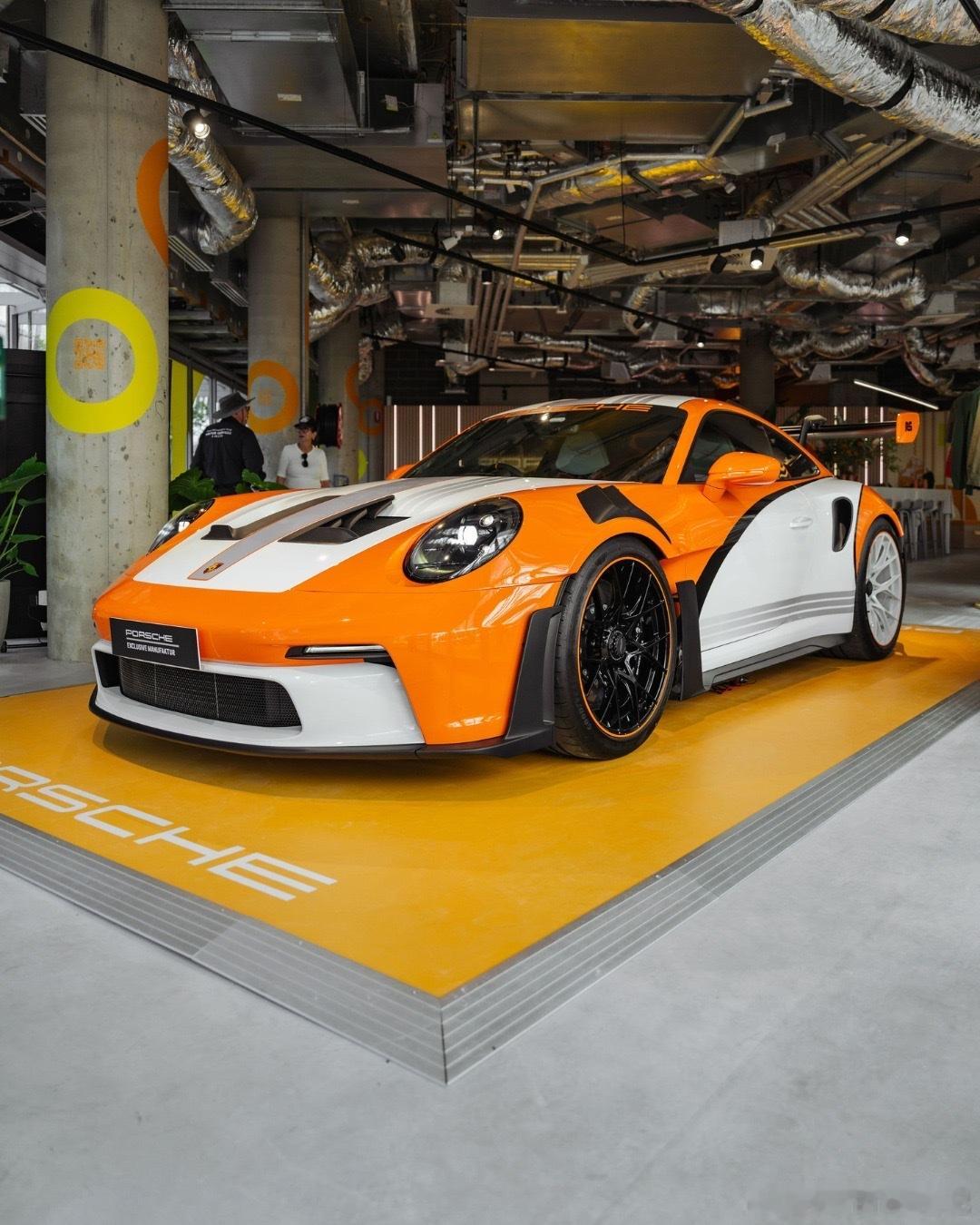 独一无二的杰作。⚪️🟠保时捷Sonderwunsch911GT3RS。灵