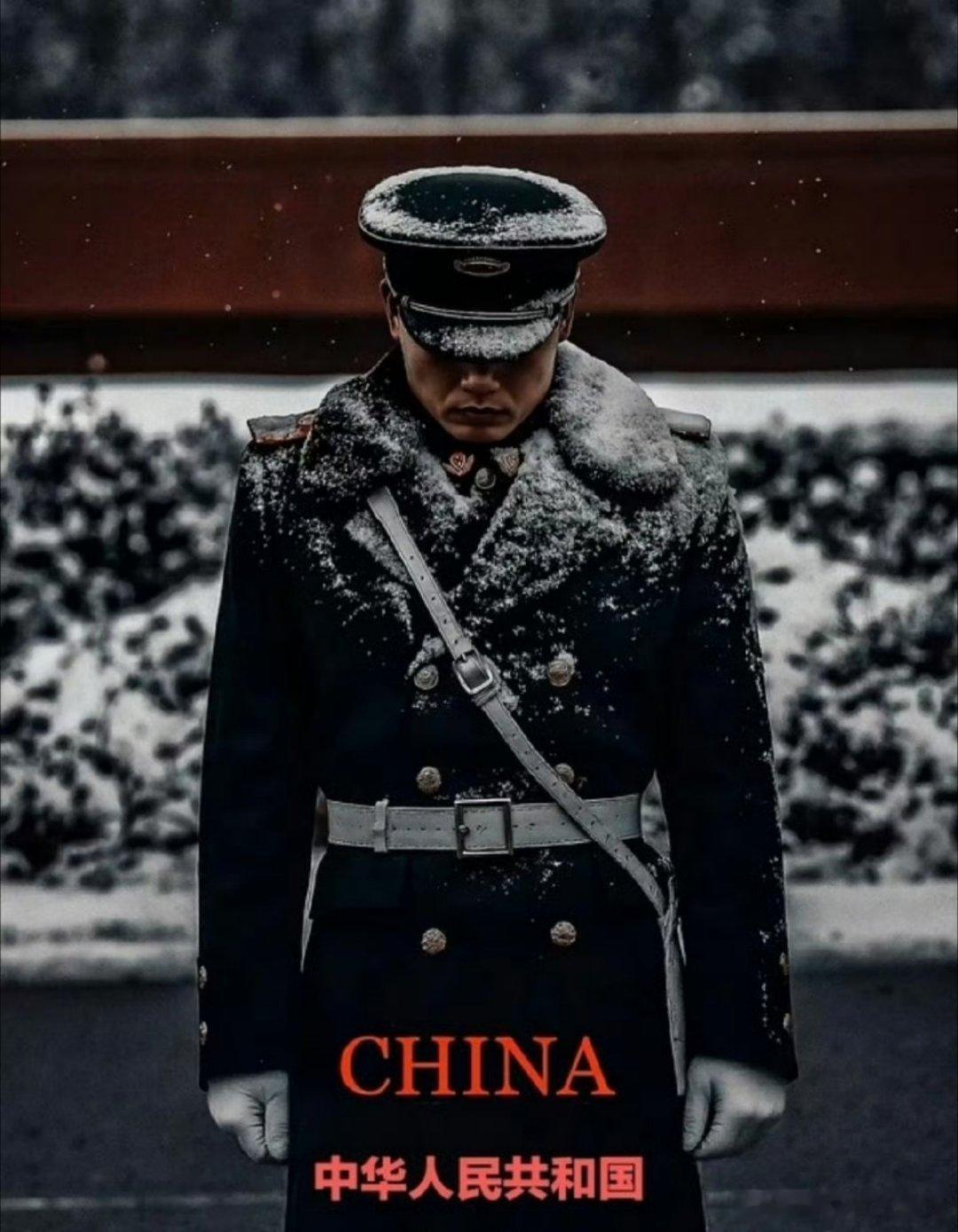 法新社出图法新社这张好帅啊，一种隐忍又呼之欲出的战斗张力。有一种忍无可忍无须再忍