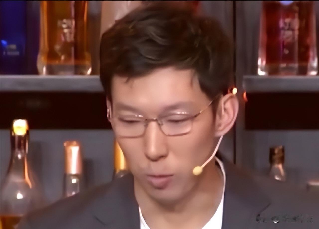 哈哈哈哈，周琦这是在说谁？真没看出来，周琦其实还是挺实在一人。解说骑士与