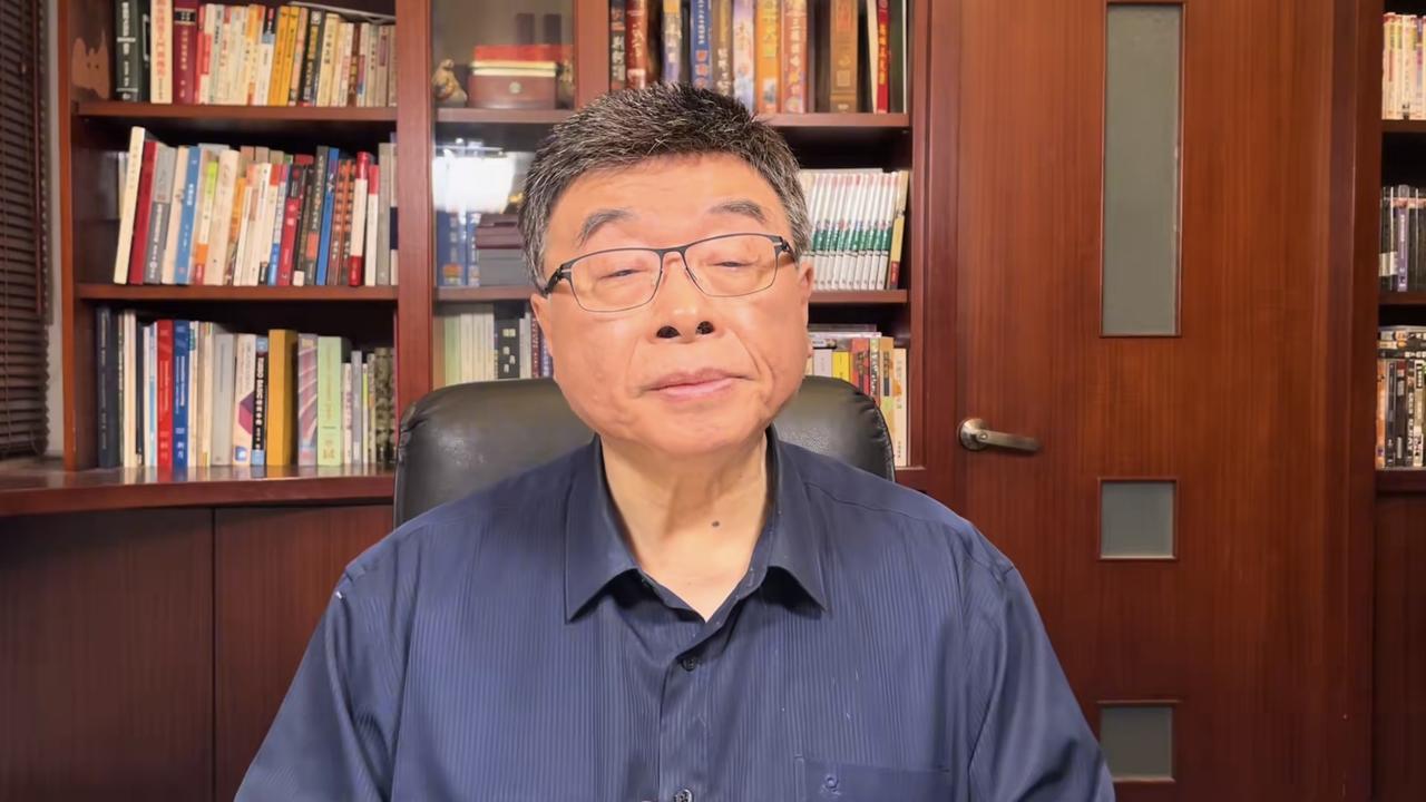 日本政坛大佬郑重出手：高市早苗“前途堪忧”！岛内著名政论家邱毅称，他接到日本