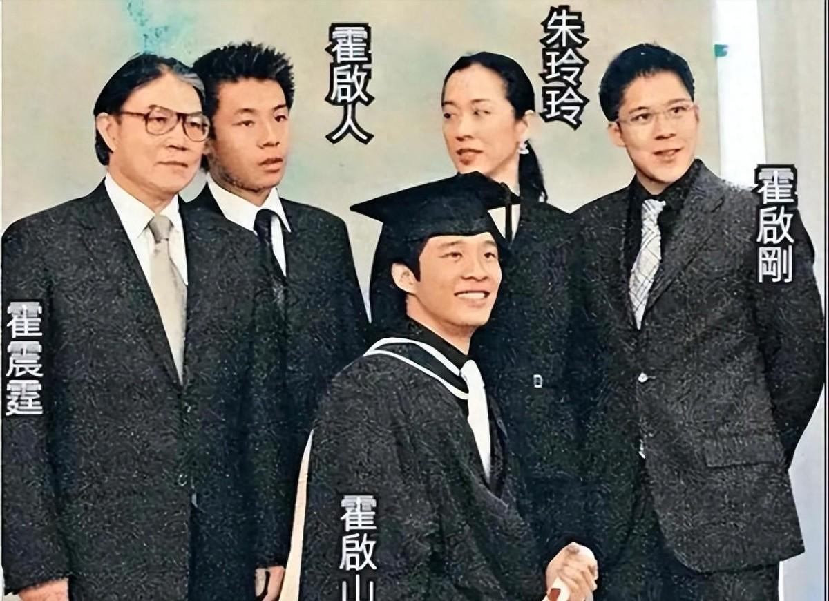 郭晶晶也没想到，79岁公公霍震霆再破天花板，让整个豪门圈沉默了霍家老爷子霍震霆