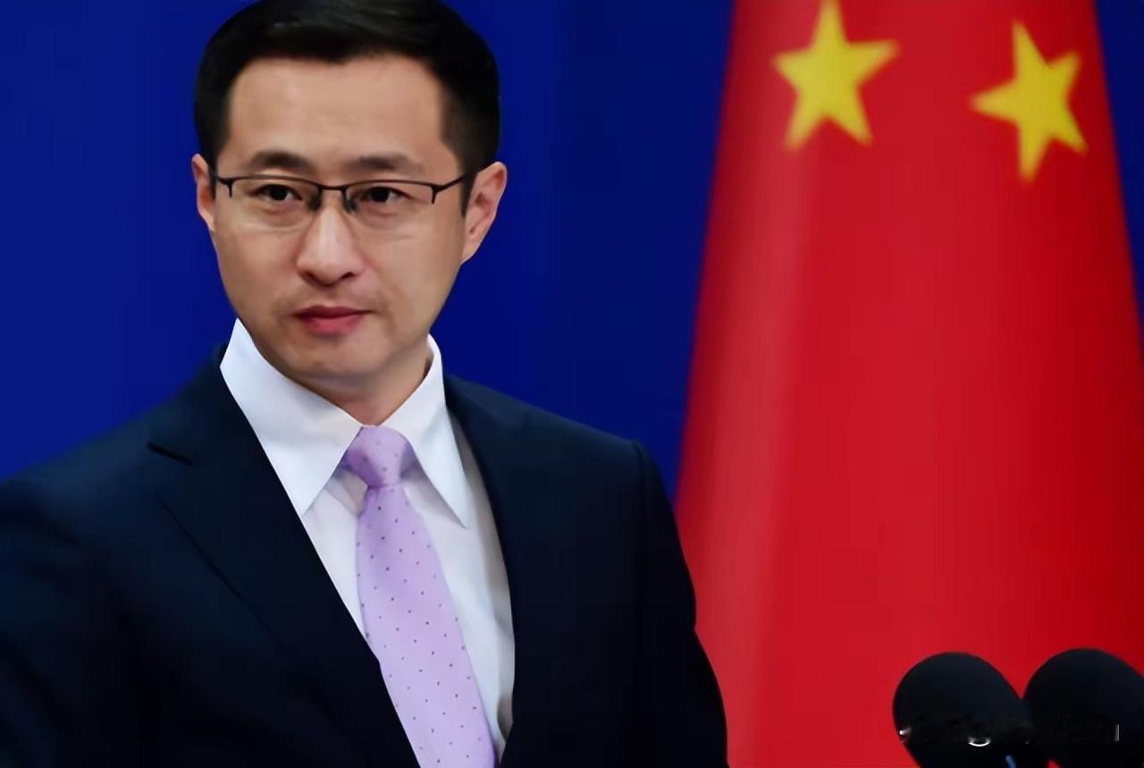 2. 特朗普要求将中国排除出柬泰和平协议签署仪式？中方回应：特朗普通知东盟将中国