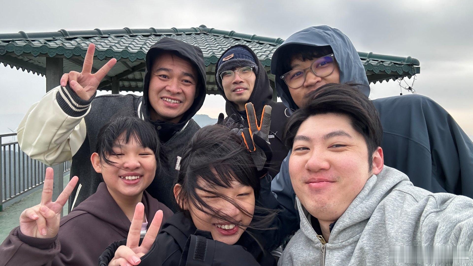 刺激，好冻啊山顶！