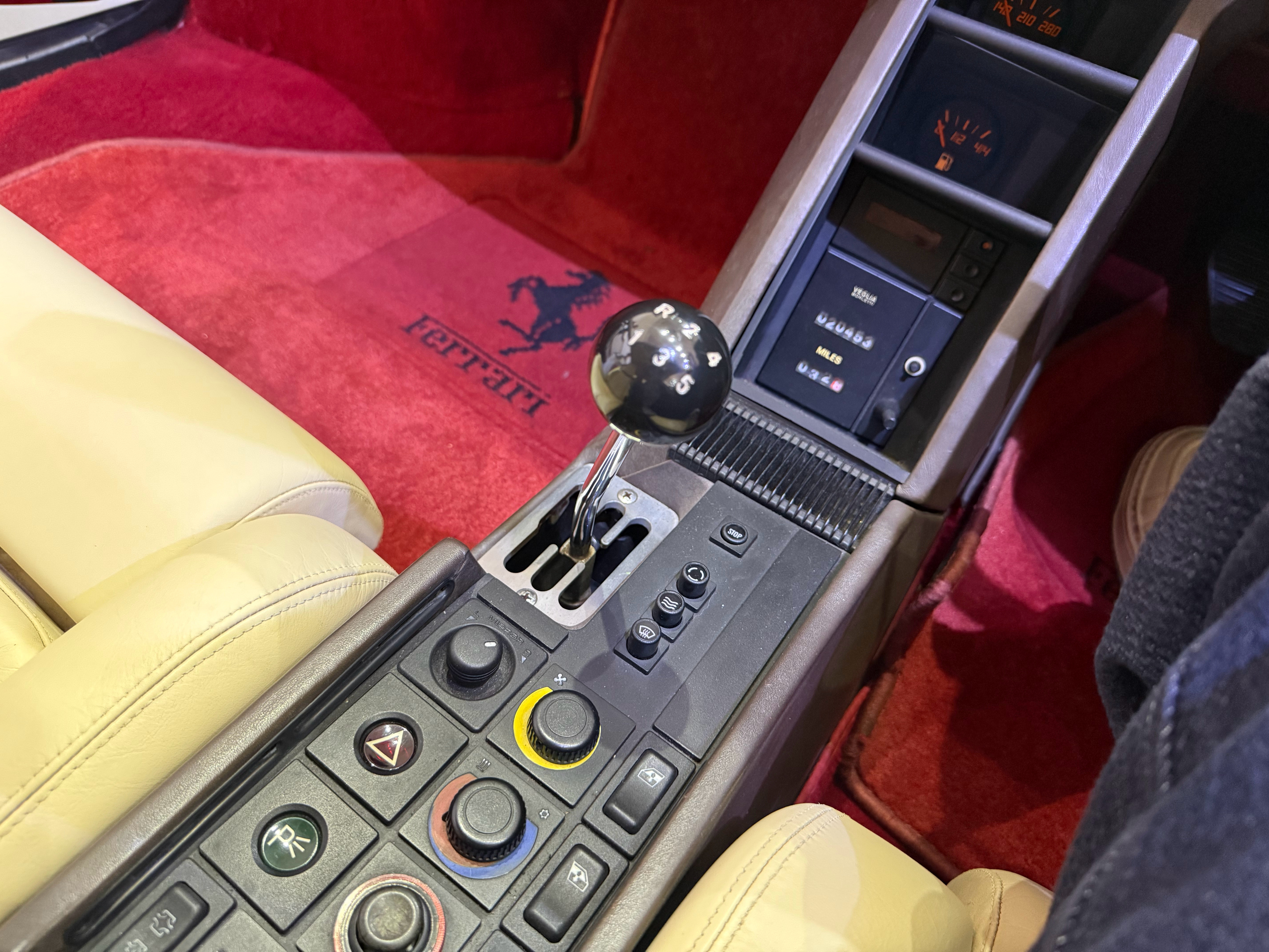 这是当年在街机开过的车……