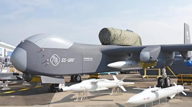 美国害怕的不是中国的航母、导弹，而是九天无人机。和造价几十亿的航母不同，“九天“