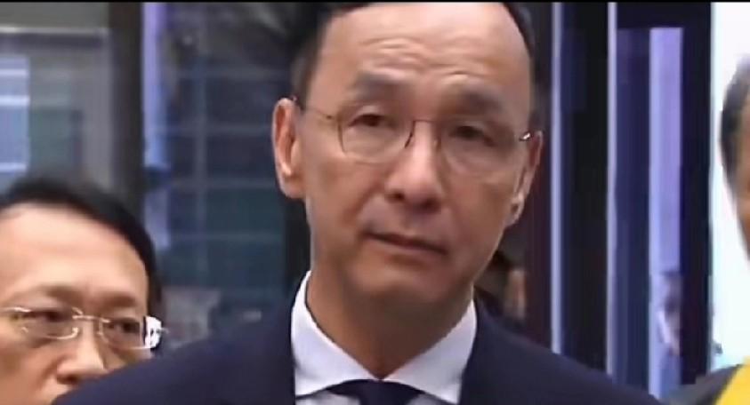 台湾省媒体今天采访国民党主席朱立伦时提问称，国民党团总召傅崐萁有意参选国民党主席