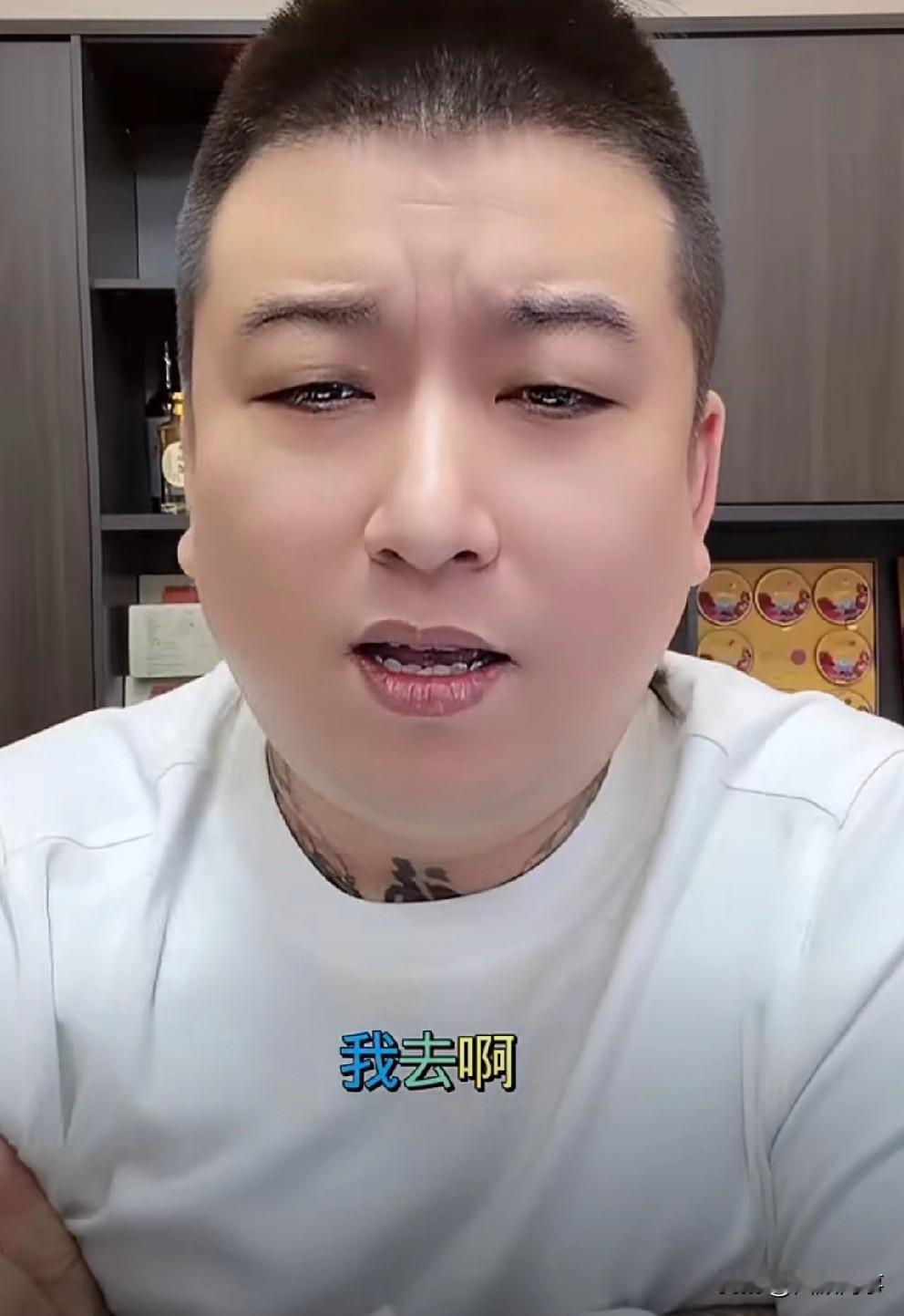 李四对小辉恨铁不成钢，直言：酒毁你一辈子，上回让你进去了，这回让你封号了！