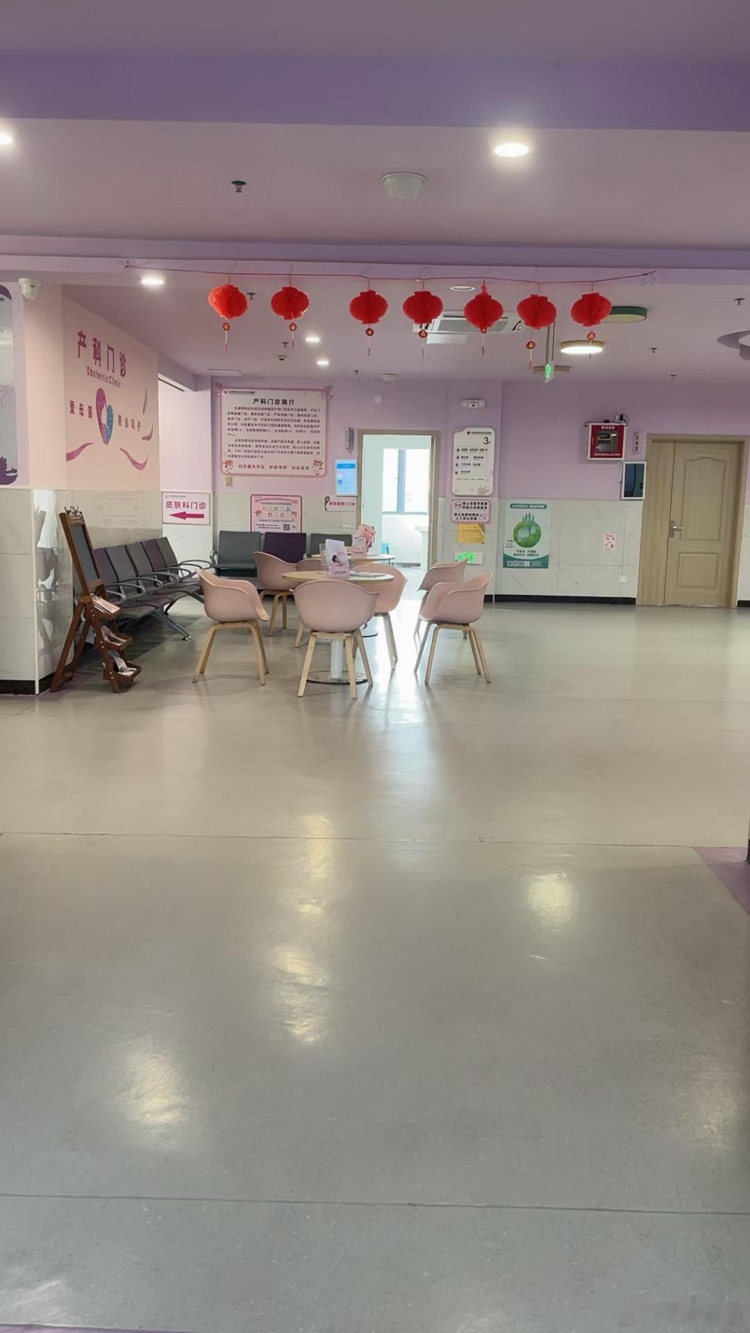 二宝37周啦🍎🌹