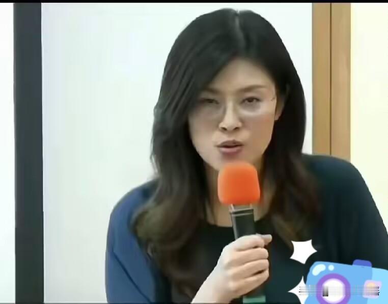 不愧是郑丽文！12月22号晚上，台北东吴大学演讲会，郑丽文掷地有声的说：“我打