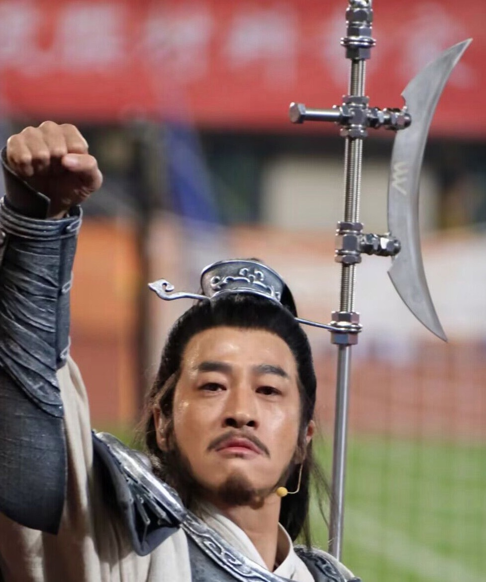 霸王的梦想螺纹钢武具？