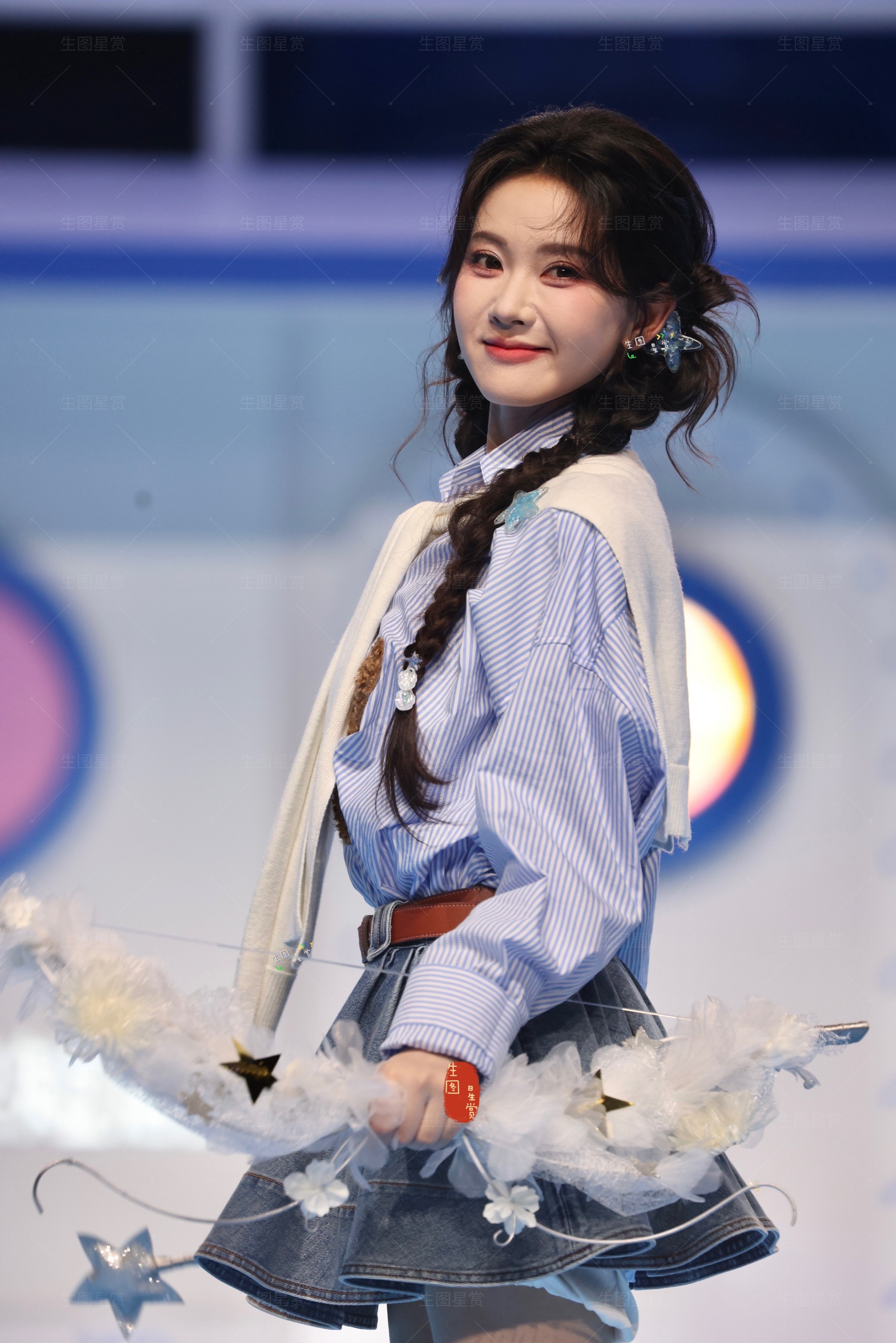 学院风的林秋奈敲可爱短人的盛夏奇遇生图直出