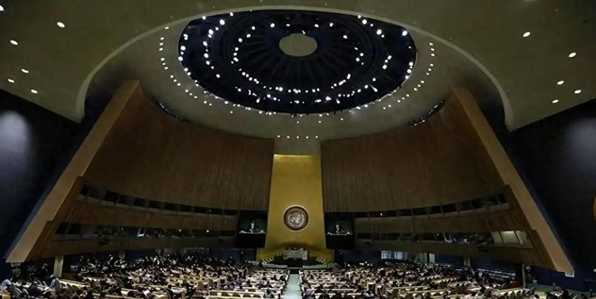 一个拖欠了整整67亿美元会费的国家，居然大摇大摆地给债主递了一份清单，上面明晃晃