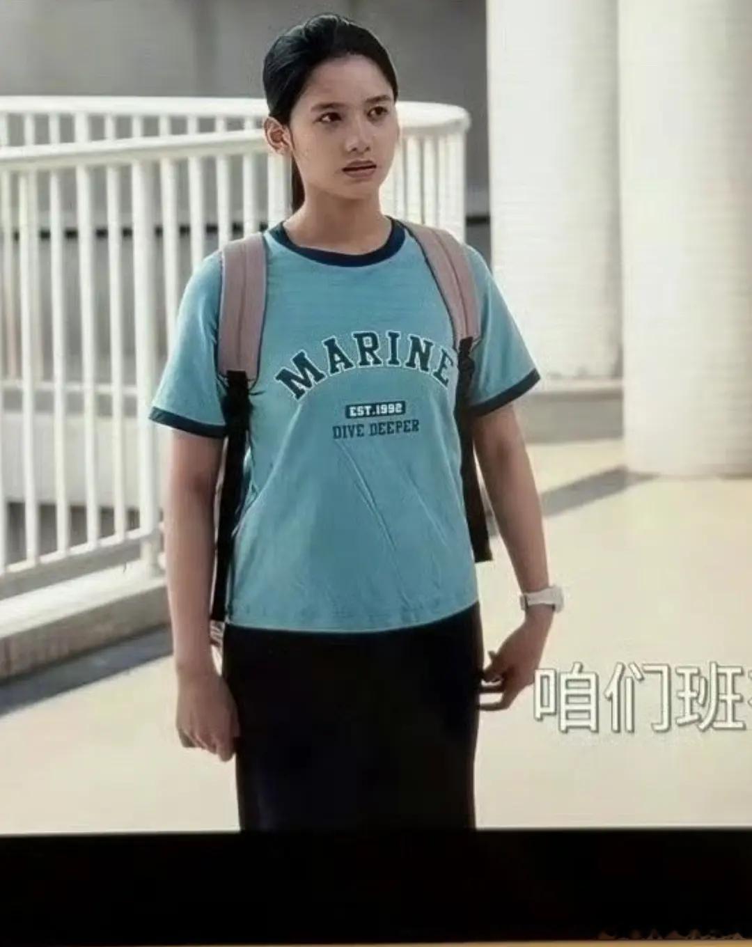 张婧仪的戏路真宽啊，可学生可精英