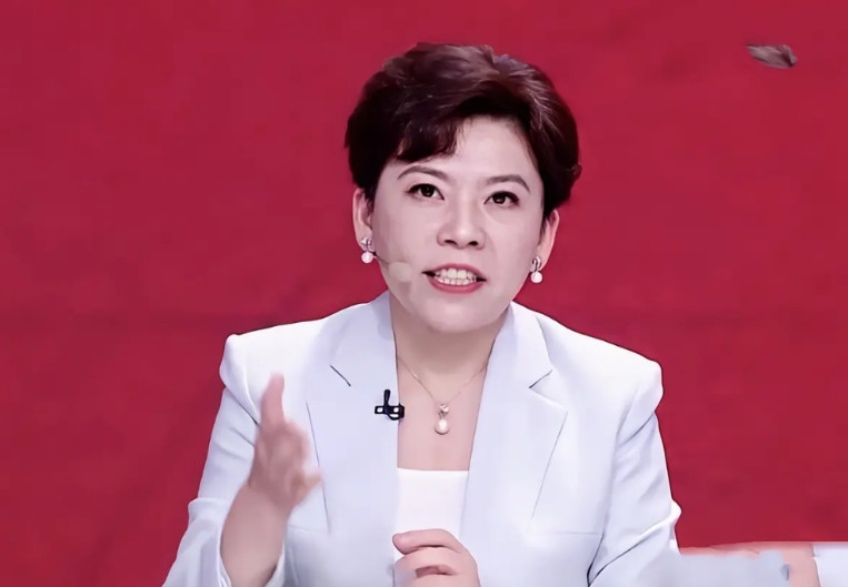 陈幸同4-1韩莹：邓亚萍认为：这是打削球手的“公开课”！1、耐心削球手防守