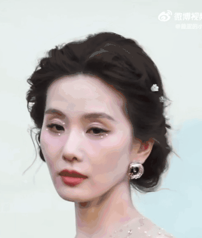 刘诗诗粉丝怎么好意思跟刘亦菲争天仙的