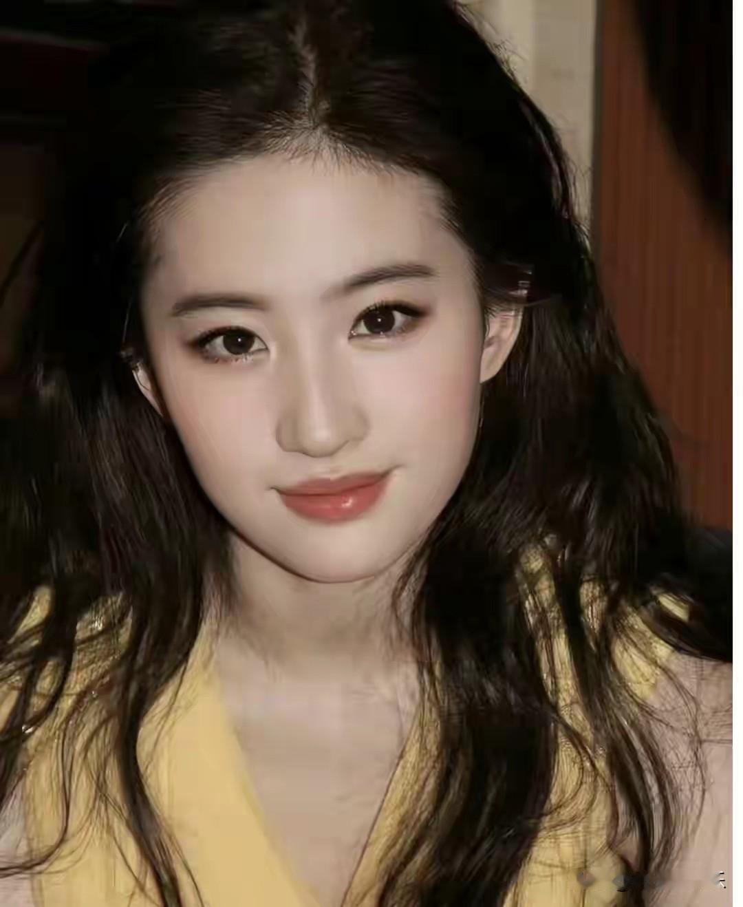 2026年开年，时尚圈便被一场重磅跨界合作搅得“风生水起”——刘亦菲与英伦百年香