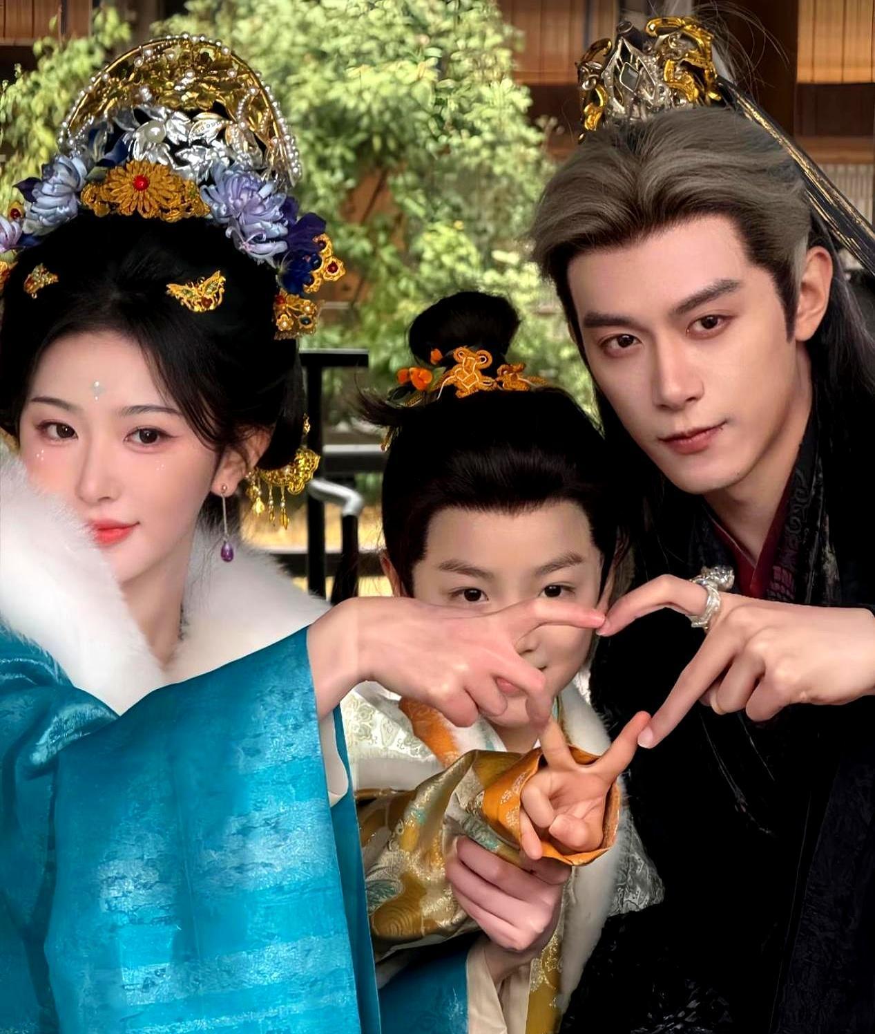 在《逐玉》里，最危险的政敌不是外臣，是你亲生的孩子。齐旻夺位成功坐上龙椅，却