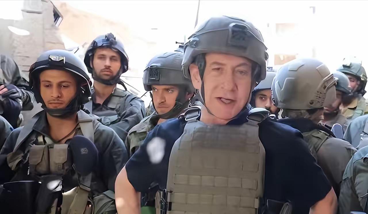 特朗普刚喊完推迟打击，美以战机就趁夜色动手了！​​3月27日深夜。特朗普白天