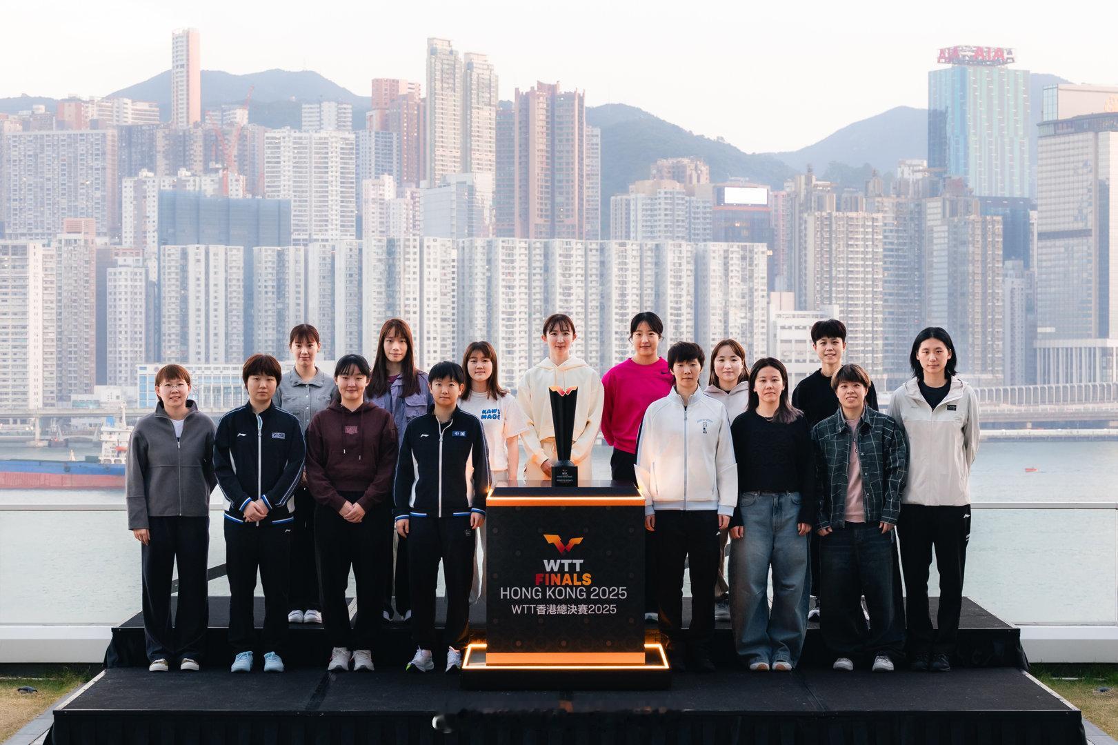 头发长了好多啊