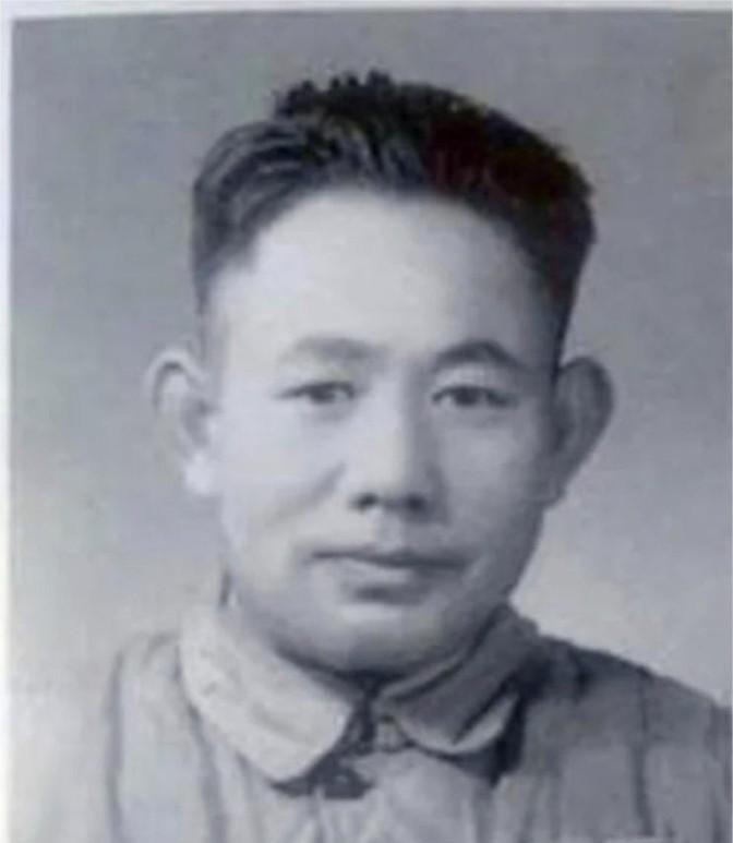 1951年，志愿军58师奉命北撤时，突然听到后方传来密集炮火，原本可以带队平安后