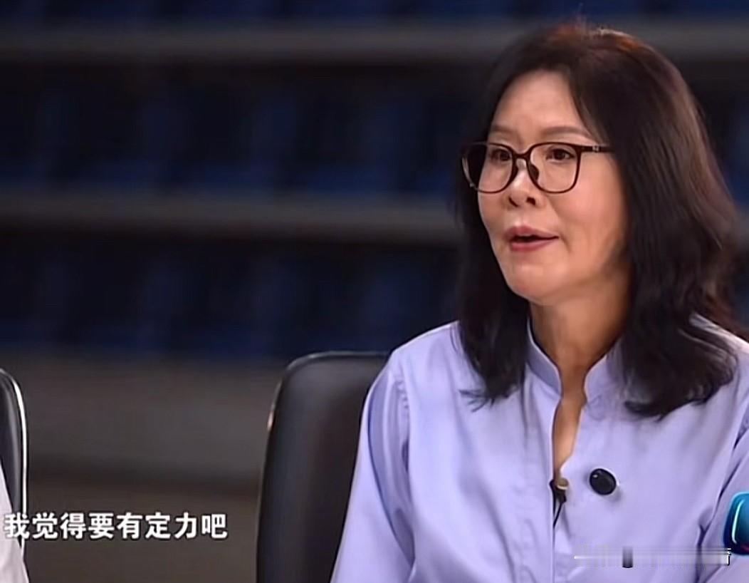 郎平和朱婷再谈东京奥运会，俩人都眼含热泪[哭哭][哭哭]尤其是郎平谈自己的爱徒朱